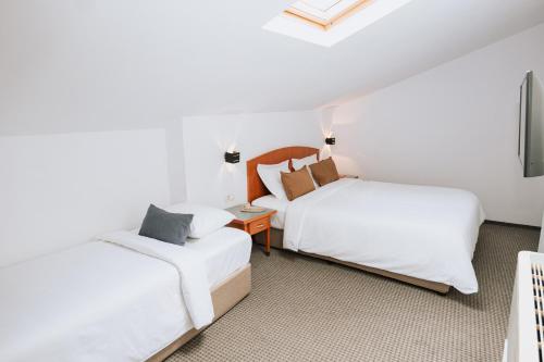 Hotel Duke Romana - image 39