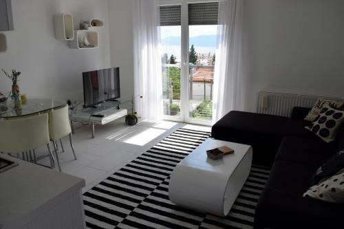 Rijeka - Charming apartment with Sea View and Private Parking, Rijeka (zdjęcie 2)