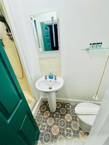 Standard Double Room image 1