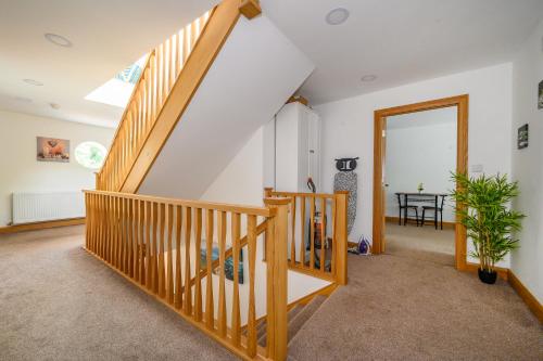 RC7B - Cozy Double Room in West Yorkshire in Batley