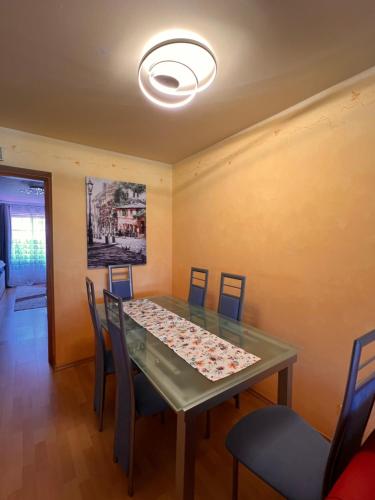 Zaremba - Apartament Rodzinny w Centrum