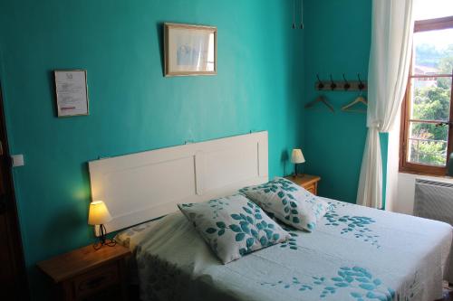 Maison Prades Chambre d'Hôtes (Maison Prades Chambre d'Hotes) in พราด