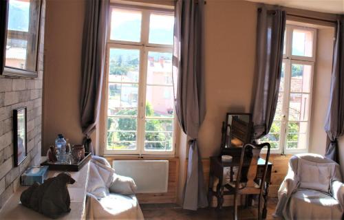 Maison Prades Chambre d'Hôtes (Maison Prades Chambre d'Hotes) in พราด