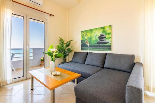 Sky & Sea Apartment, Gázion