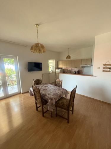 Apartman Oaza mira Ivana in เคลโนวิกา