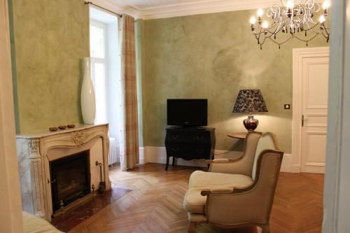Chambres d'Hotes Chateau de Viviez
