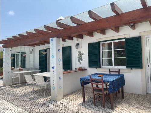 Bliss Villa in Vale da Telha