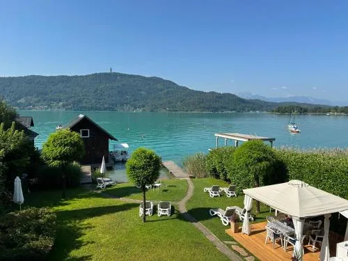Zimmer am See in Pörtschach am Wörthersee, Österreich