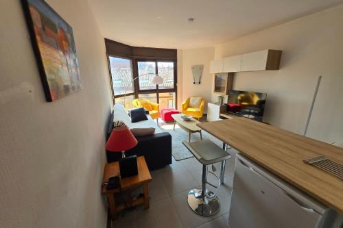 Attractive T2 apartment - right in the city center - image 3