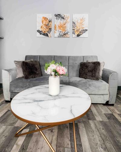 Artistic and Charming 3BR 2Bath House Marylebone - image 11