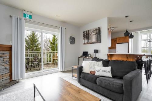 Beautiful & Bright 3 Bed Townhome Near Village, Blue Mountains (foto 10)