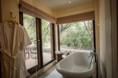 Aloof Jungle Lodge in Ranakpur