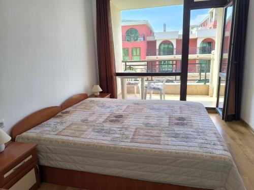 Dom-El Real Apartments in Raduga Complex - image 5