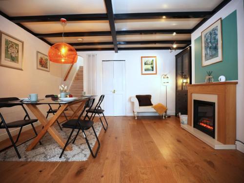 Mount Rd By N And N Stays Ltd, Perfect for contractors and workers close to local amenities, large driveway, fast wifi, Bath (fotografie 3)