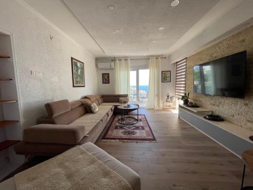 Guesthouse HHL - Liman ll
