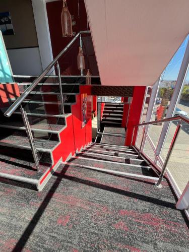 Előcsarnok, Nkandla Lifestyle in Mthatha