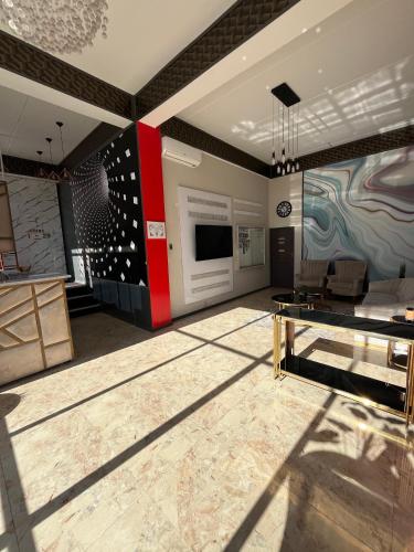 Előcsarnok, Nkandla Lifestyle in Mthatha