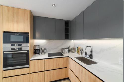 Allure 502, Beachfront Penthouse by ZenBreak, Bridgetown (photo 6)