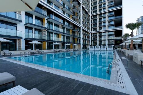 Modern 1br In Jvc Balcony Pool Free Parking, Dubaj (zdjęcie 5)