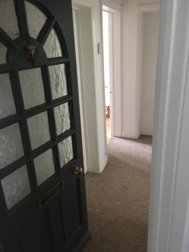 Large flat with garden view near Bath centre, Bath (photo 9)