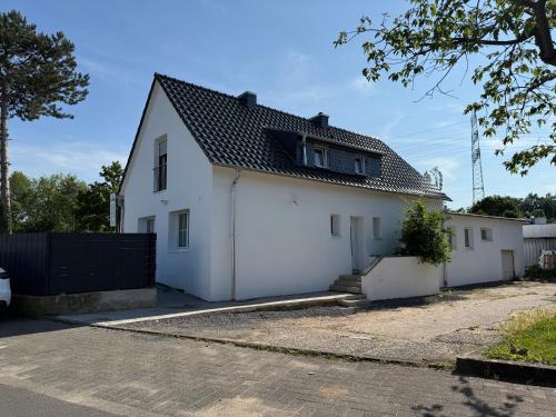 Ferienwohnung zwischen Köln und Bonn 6 Personen (Ferienwohnung zwischen Koln und Bonn 6 Personen) in Wesseling