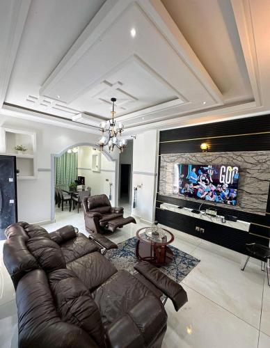 R&R Lodge in Буеа