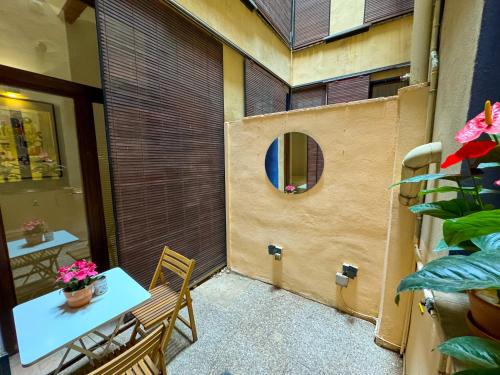 Bonito apartamento con terraza en centro histórico, Valencie (fotografie 7)