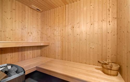 Activitats, Lovely Home In Hvide Sande With Sauna in Hvide Sande