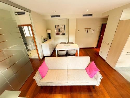 Bonito apartamento en histórica Plaza del Tossal, Valencie (fotografie 8)