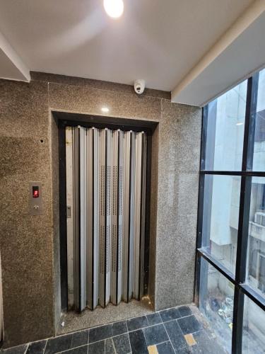hotel leo, Rádžkót (fotografie 7)