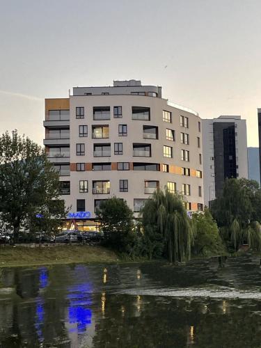 New Kings Apartments