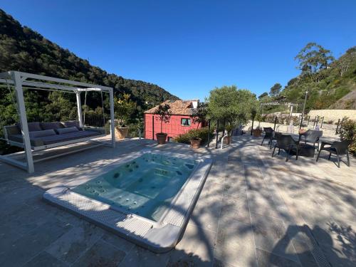 Domaine Baccia Donna Proche Nice, Climatisation, Jacuzzi chauffé, Pétanque & Parking gratuit (Domaine Baccia Donna Proche Nice, Climatisation, Jacuzzi chauffe, Petanque & Parking gratuit) in La Trinite