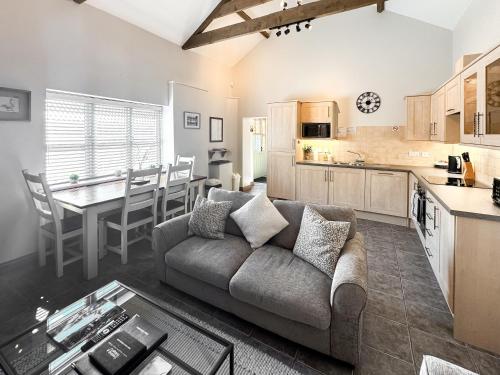 A szálláshely kívülről, The Tack Room- 23937 in Old Bolingbroke