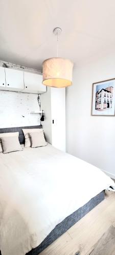 Grand studio avec terrasse - Gare - Metro - Wifi, Toulouse (Foto 2)