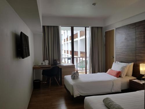 Large Twin Room room in Grand Zuri Kuta Bali Hotel