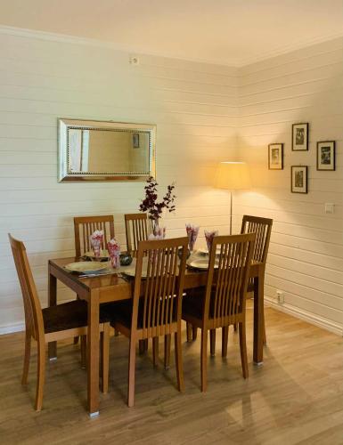 Instalaciones, Lakeside Moss in Moss