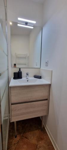 Studio proche Capitole - Terrasse - Wifi - TV, Тулуза (фото 4)
