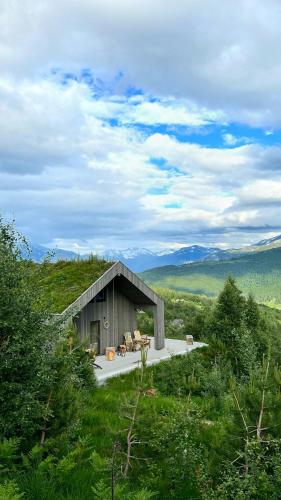 Architect Cabin With Strandafjellet View – khách sạn tại Stranda