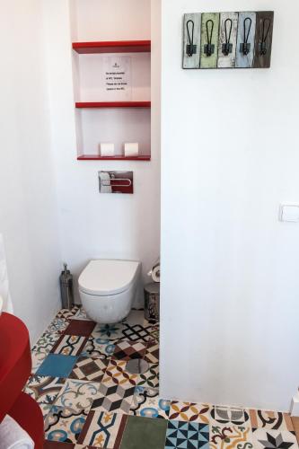 Budget Apartment image 7