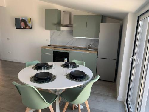 Cocina, Moonlight Apartments in Rossano