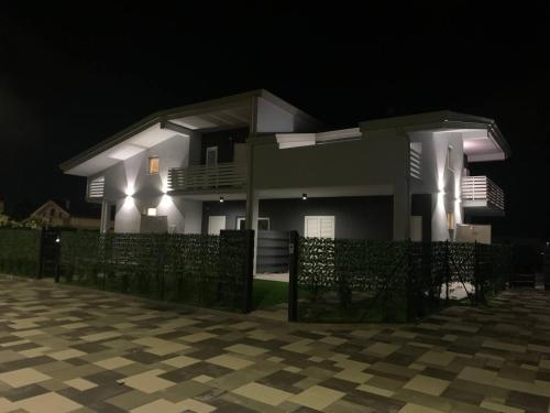 Vista exterior, Moonlight Apartments in Rossano