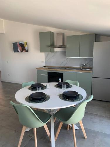 Cocina, Moonlight Apartments in Rossano