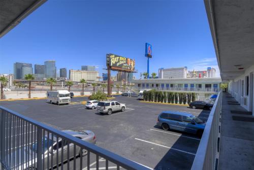 Utvendig, Motel 6 Las Vegas, NV – I-15 Stadium in Vest for The Strip