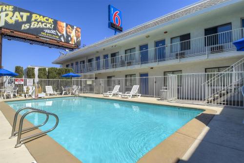Motel 6 Las Vegas, NV – I-15 Stadium, Лас-Вегас (фото 9)