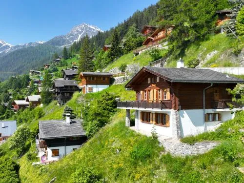 Chalet Les Clarines by Interhome in Grimentz, Schweiz
