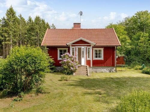 Holiday Home Åkekvarn Snärjet by Interhome - Olofström V