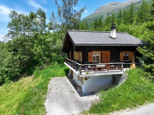 Chalet Coquelicot by Interhome in Zinal, Schweiz