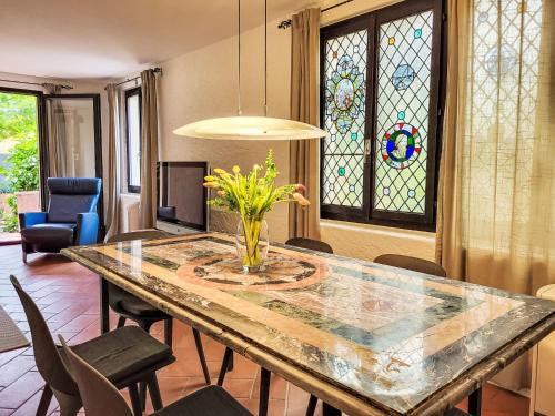 Apartment Fiorita by Interhome in Brusino Arsizio