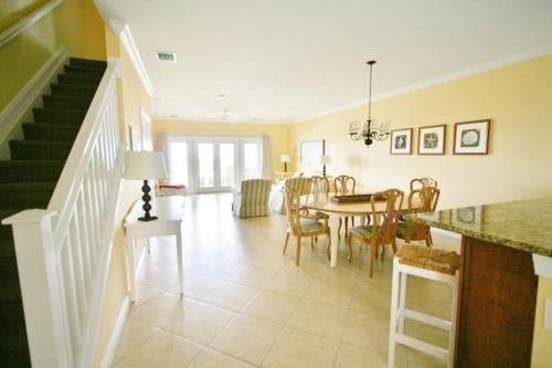 Indigo Reef #10 - Sunset Bay - Luxury Waterfront Villa, 31' Dock, Marathon (foto 8)
