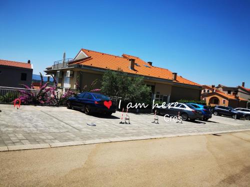 Apartments Mara Cres 4